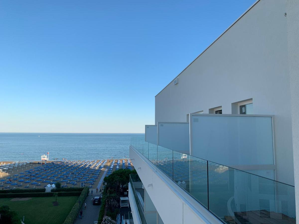 Park Hotel Cellini Lido di Jesolo Exterior photo