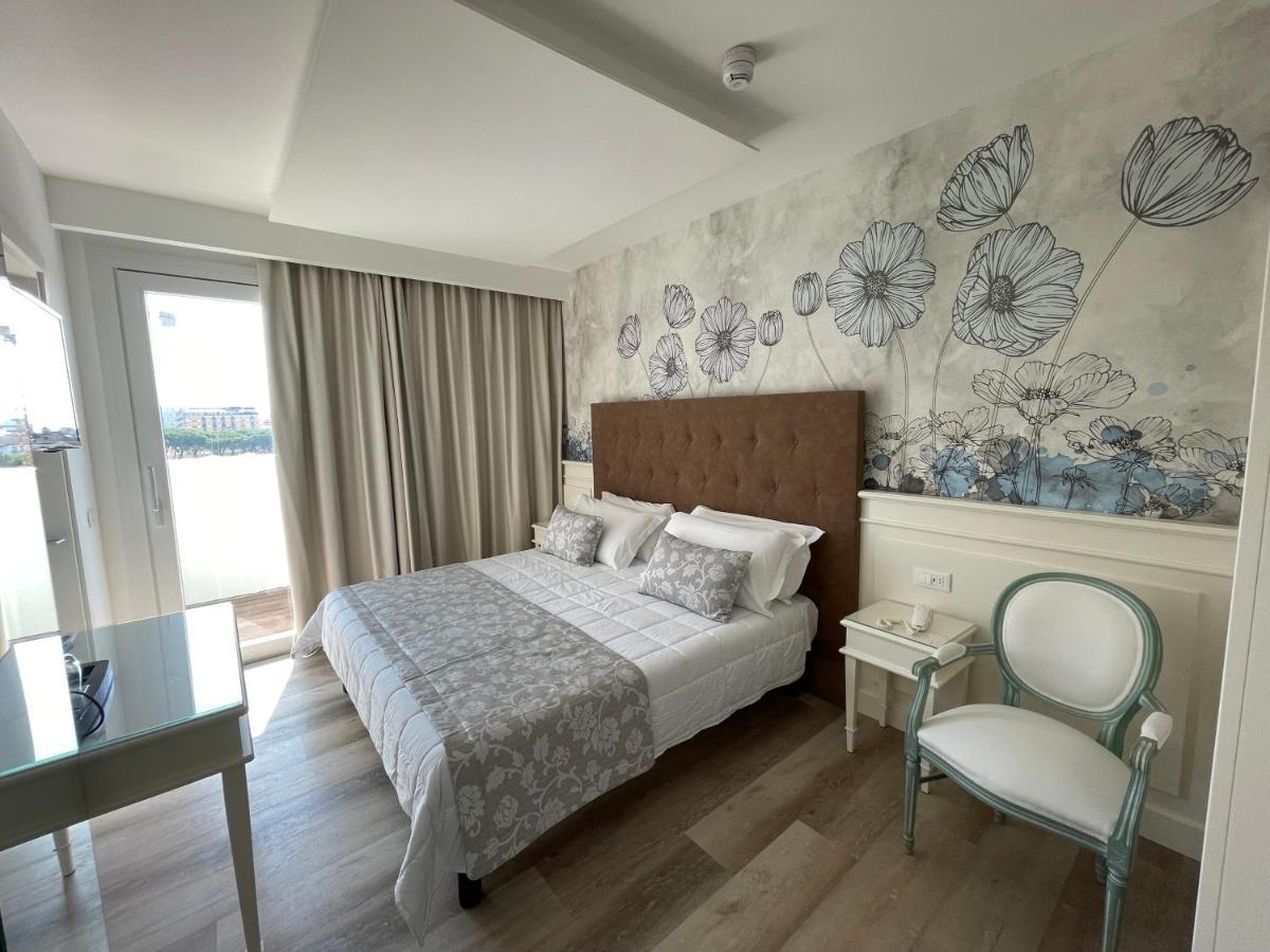 Park Hotel Cellini Lido di Jesolo Exterior photo