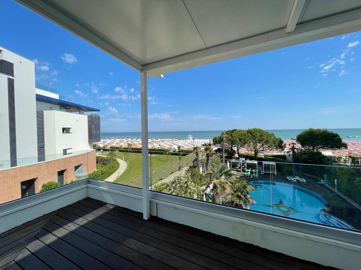 Park Hotel Cellini Lido di Jesolo Exterior photo
