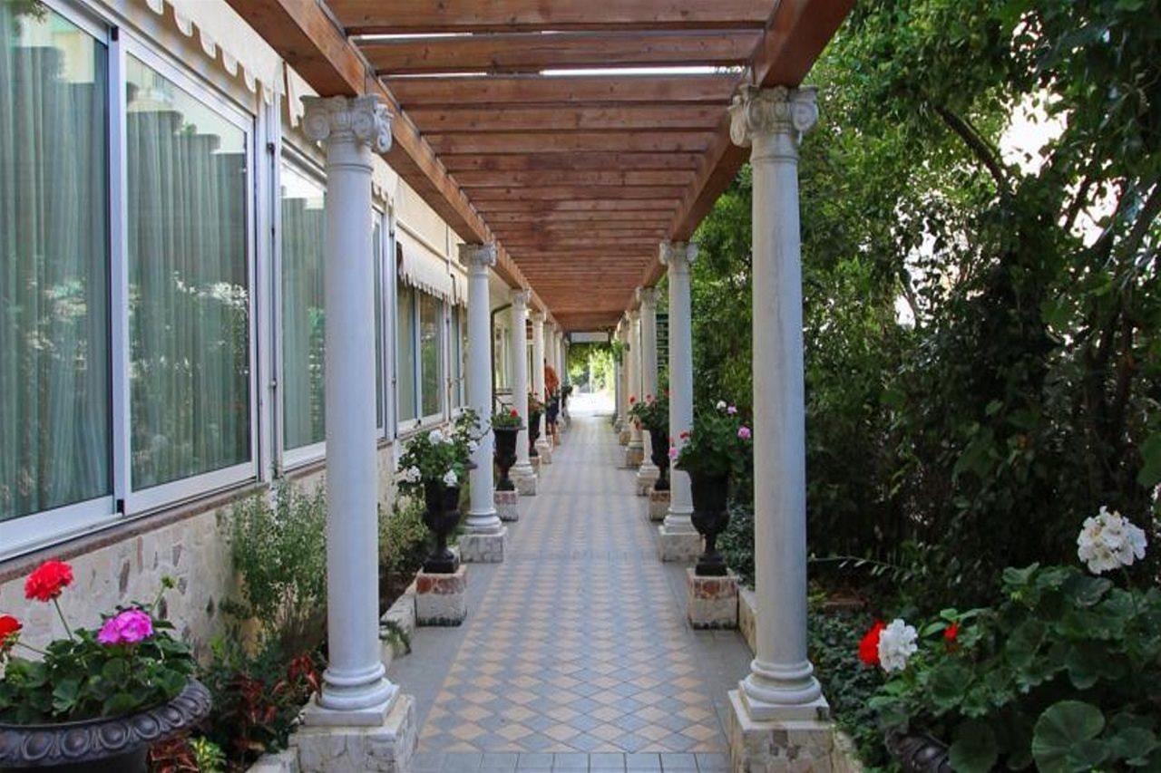 Park Hotel Cellini Lido di Jesolo Exterior photo