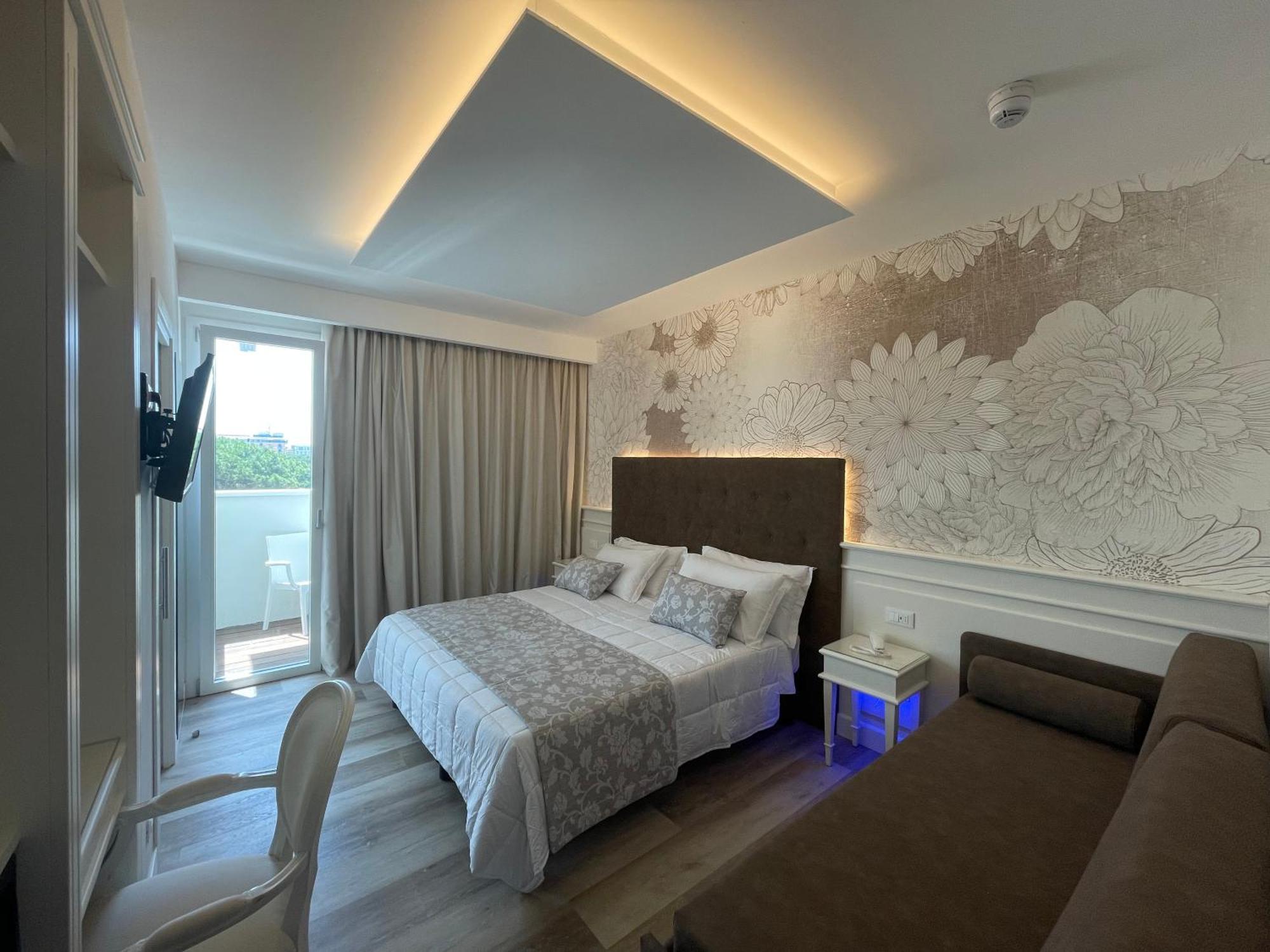 Park Hotel Cellini Lido di Jesolo Exterior photo
